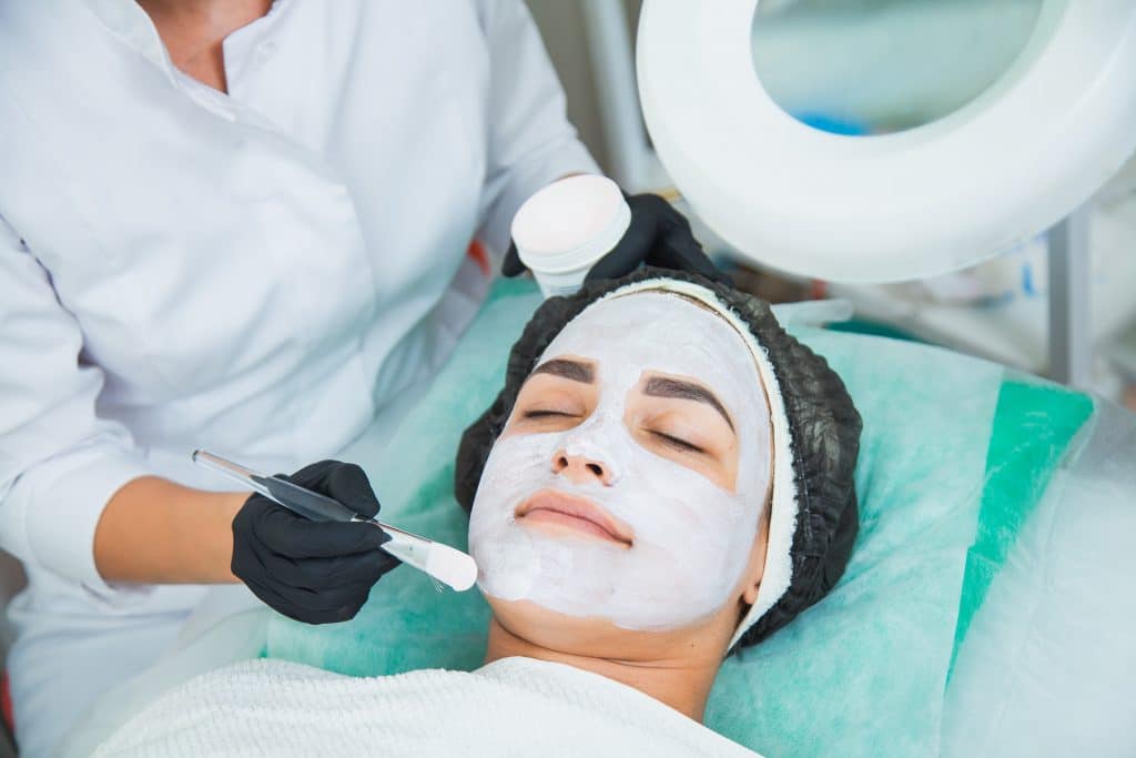 femalee fresh face facial